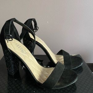 8.5 Glitter Black Strappy Heel